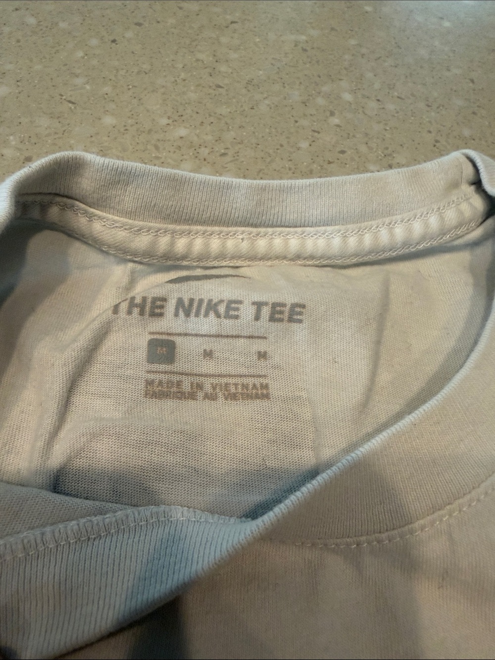 Nike White Team USA Short-Sleeve Men's Tee with Navy Accents - Picture 4 of 4